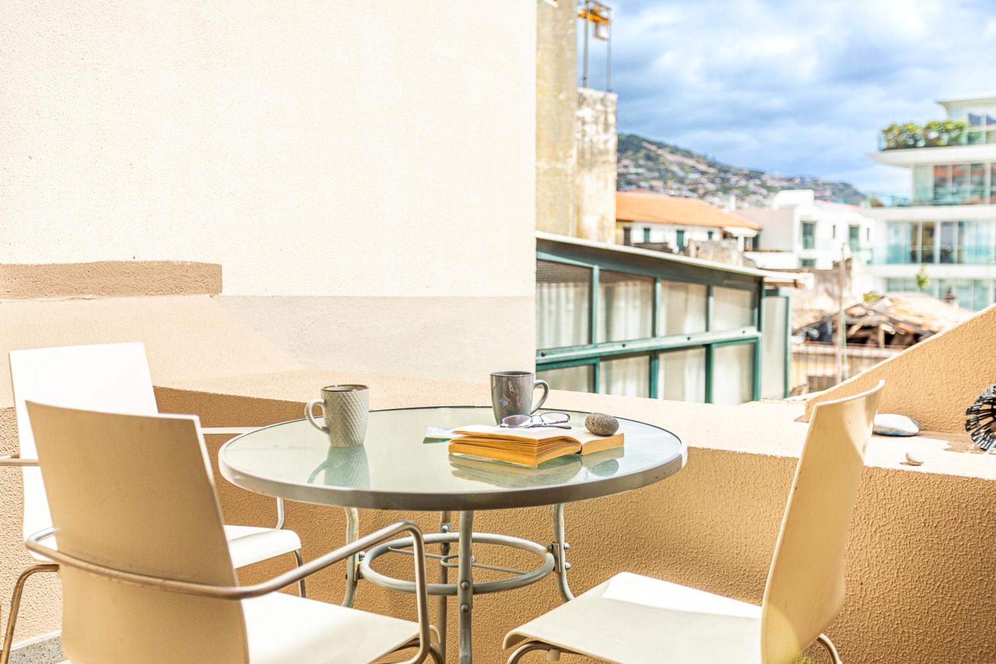 Holiday Home Funchal Center Bagian luar foto