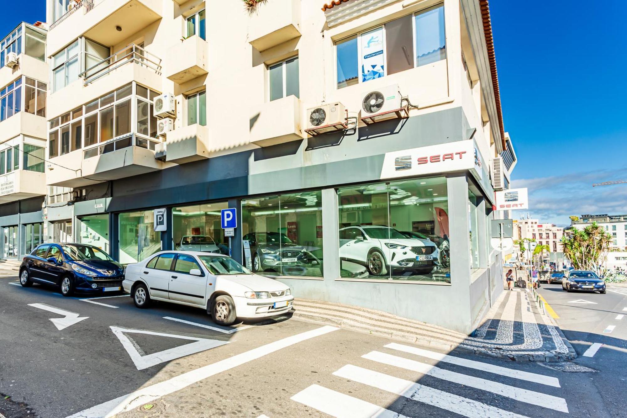 Holiday Home Funchal Center Bagian luar foto